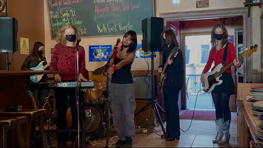 pi bar gig